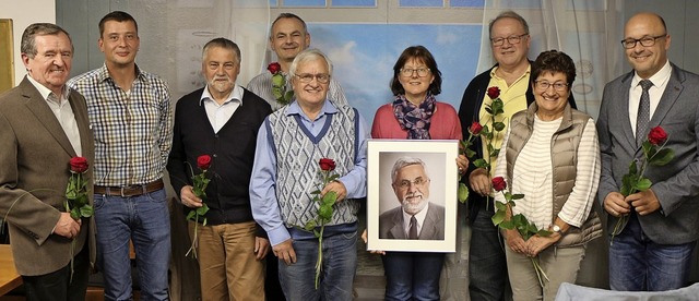 Der neue Vorsitzende der Freunde der M...r von links Pfarrer Jrgen Schindler.   | Foto: Helmut Hassler