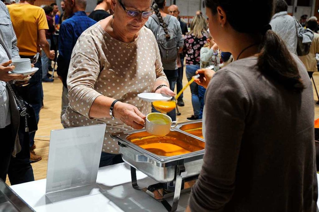 Suppe satt für alle  | Foto: Bettina Schaller