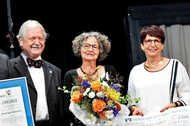 Chorleiterin Monika Holubarsch erhlt den Denzlinger Kulturpreis