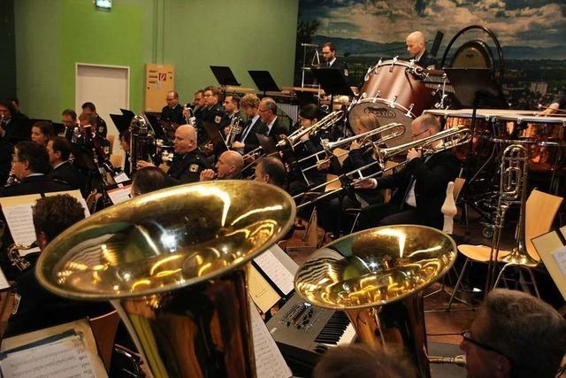 Bundespolizeiorchester spielt in Bötzingen vor 450 Zuhörern
