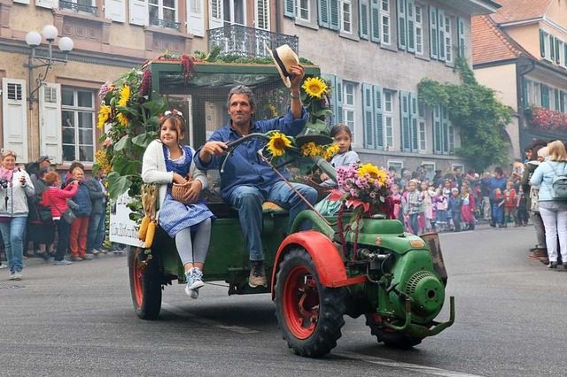 Gute Laune ist angesagt beim Herbstausklang in Ihringen.  | Foto: Claudia Mller