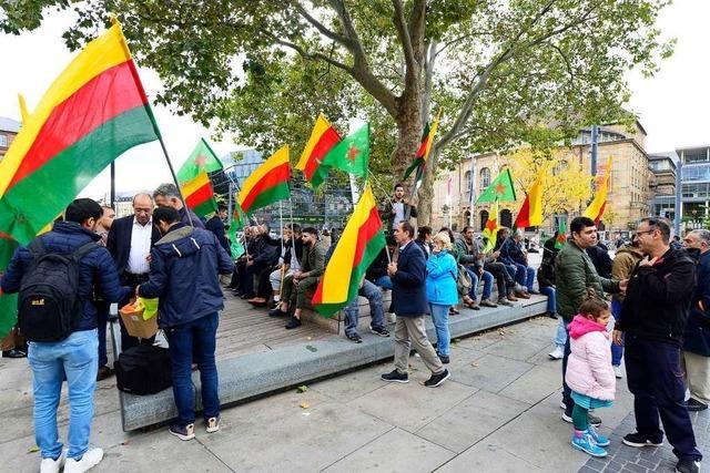 Kurden aus Freiburg beklagen humanitäre Krise in Nordsyrien