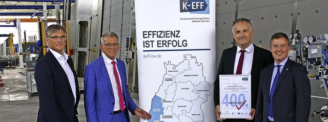 400. KEFF-Check:  Bei der Firma Trsch...rozingens Brgermeister  Volker Kieber  | Foto: Victor Adolf