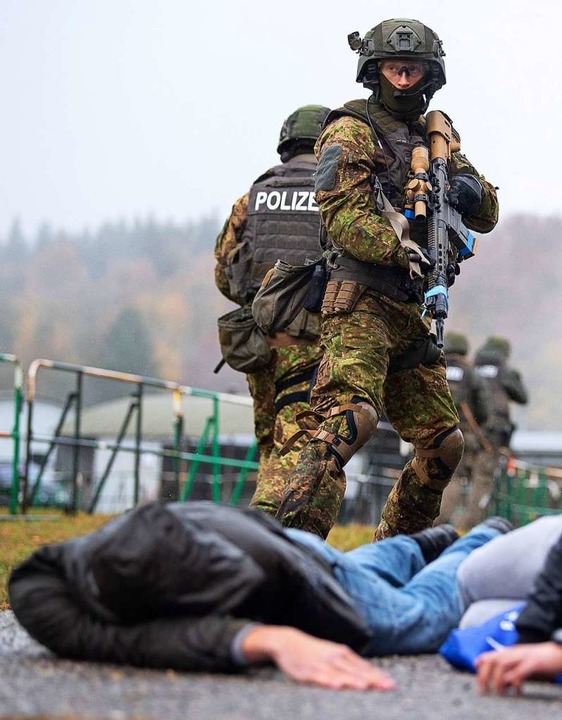 Polizei und Bundeswehr üben großen Antiterroreinsatz Südwest Badische Zeitung