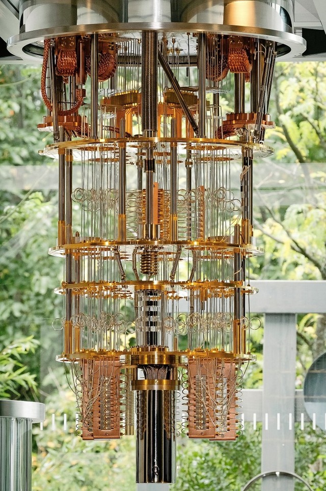 IBM Cryostat fr Quantencomputer  | Foto: IBM