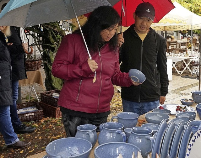 Mit Tradition: Taubenblau ist eine kla...en  vor allem Tassen in dieser Farbe.   | Foto:  