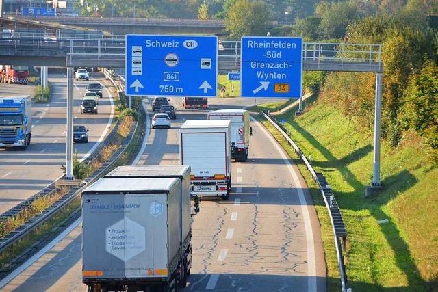 Der Verkehr auf A 98 und A 861 fliet wieder ungehindert