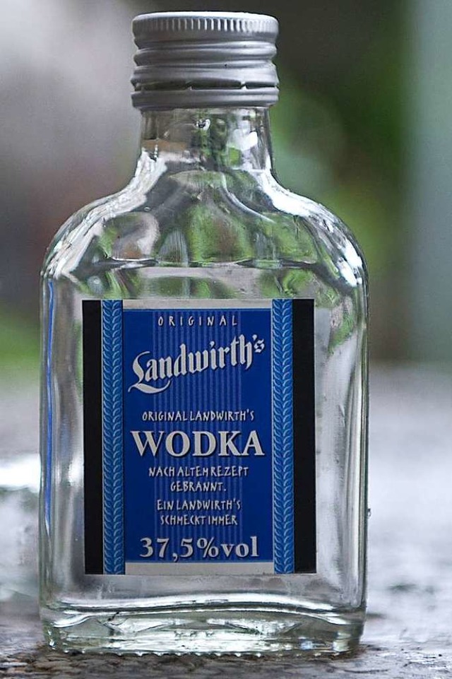 Auf Wodka hatte es ein Dieb am Tag der...eine Flasche aus einer Tankstelle mit.  | Foto: Soeren Stache