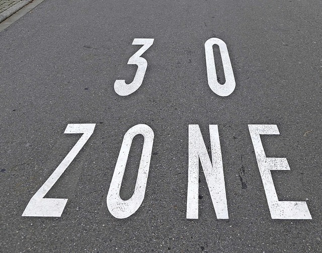 Wallburg fordert eine Tempo-30-Zone fr die Ortsdurchfahrt   | Foto: Victoria Langelott