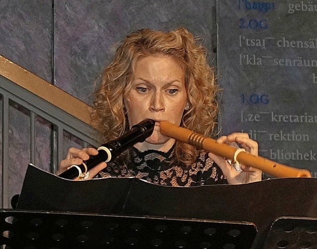 Virtuos und doppelt: Judith Gamp spiel...nssischen Komponisten Moritz Eggert.   | Foto:  