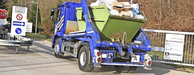 Der Verein Zukunft Deponie Scheinberg ...bentwicklung durch Fahrzeugbewegungen.  | Foto: Robert Bergmann