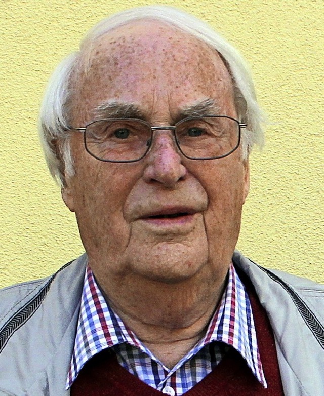 Seinen 95. Geburtstag feierte Feriengast Werner Bracker in Oberbergen.   | Foto: Herbert Trogus