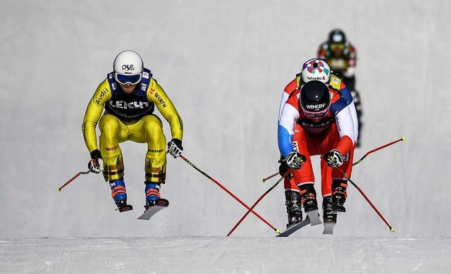 Die weltbesten Skicrosser riskieren au...es auf ihrer Spezialpiste am Feldberg.  | Foto: Patrick Seeger