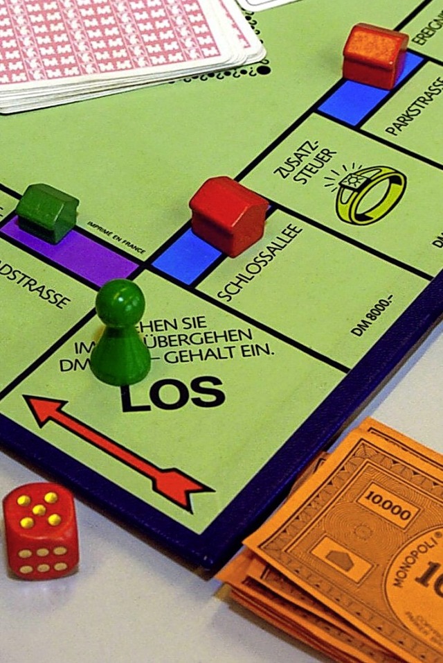 Gutachterausschsse als Faktor im Immobilien-Monopoly: Was kosten Grundstcke?  | Foto: Verwendung weltweit, usage worldwide