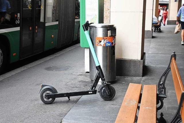 In Basel gibt es rger mit falsch abgestellten E-Rollern