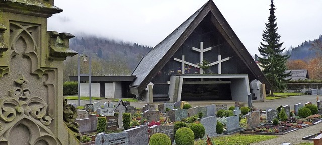 Die Gemeinde  Frhnd muss wie andere K...nauer Friedhofs finanziell aufkommen.  | Foto: Dirk Sattelberger