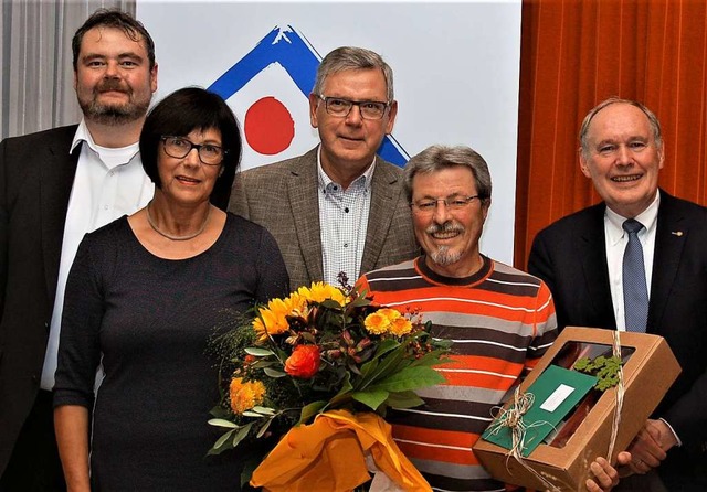 Reinhard Kappis (Zweiter von rechts) w...erhard Albrecht und Hans-Jrg Seibert.  | Foto: Wolfgang Beck