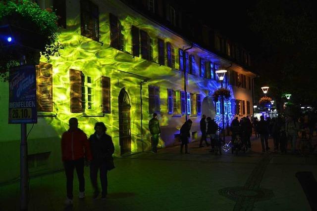 Lichtereinkaufsabend lockt viele Besucher nach Rheinfelden