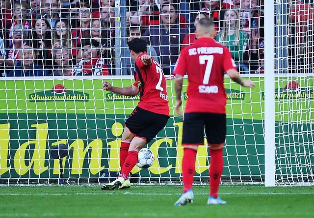 Nicolas Hfler beim 1:0-Treffer.  | Foto: Patrick Seeger (dpa)
