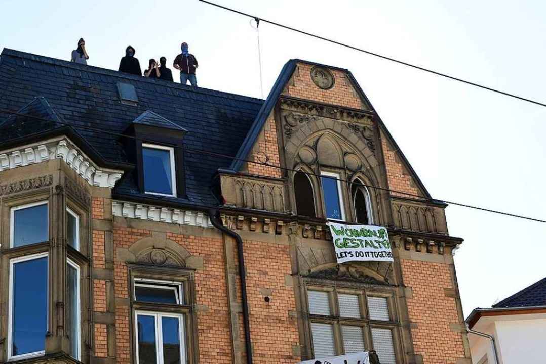 Das besetzte Haus an der Kronenstra�e in der Wiehre  | Foto: Rita Eggstein