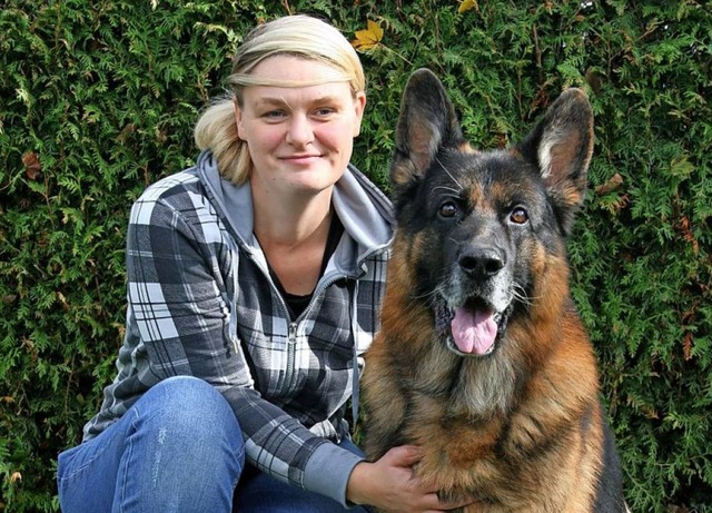 Tina Morgenstern und Xander vom Finken...Hundesport-Herbstprfung in Hllstein.  | Foto: Ralph Lacher