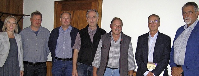 Michael Fischer (von rechts), Ulrich M...Astrid Siemes-Knoblich  die Ehrungen.   | Foto: Volker Mnch