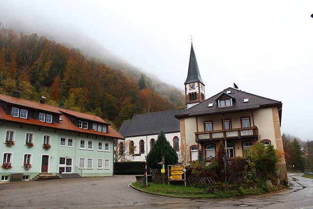 Mit Computerprogrammen simulierten die...in der Nhe der Kirche, mitten im Ort.  | Foto: Joshua Kocher