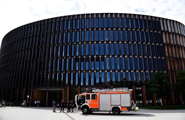 Am Montag musste die Feuerwehr zum Rathaus im Sthlinger ausrcken (Symbolbild).  | Foto: Thomas Kunz