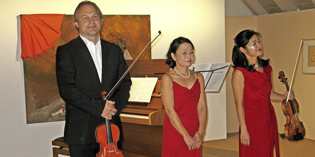 Markus Kern, Yuki Ohara und Kaoru Yama...nzert im Hans-Thoma-Museum in Bernau.   | Foto: Ulrike Spiegelhalter