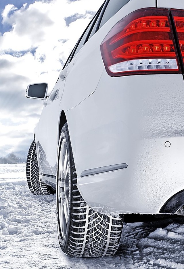 Bei Eis, Schnee und Matsch drfen Autos nur mit Winterreifen auf die Strae.  | Foto: Goodyear