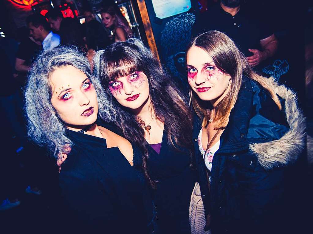 Voodoo und andere gruselige Zauber waren das Thema bei der Halloweenparty im Puzzles.