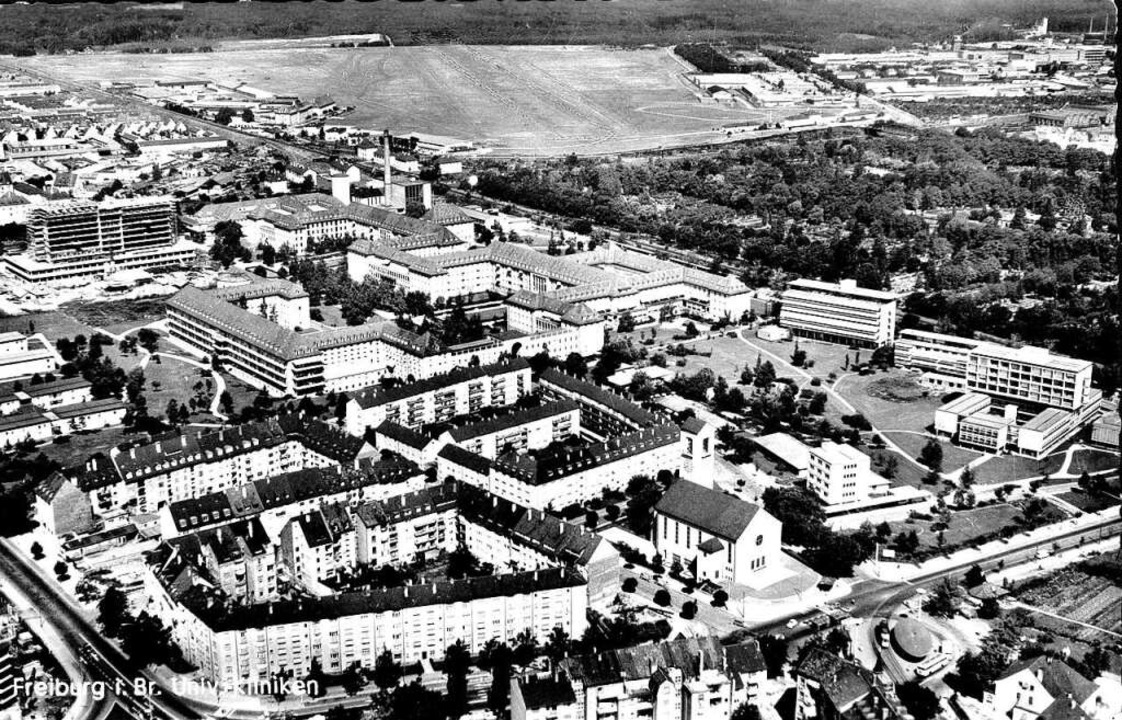 Die Luftaufnahme aus dem Jahr 1962 zei...dliche Hals-Nasen-Ohren-Klinik (HNO).   | Foto: Archiv Hans Sigmund