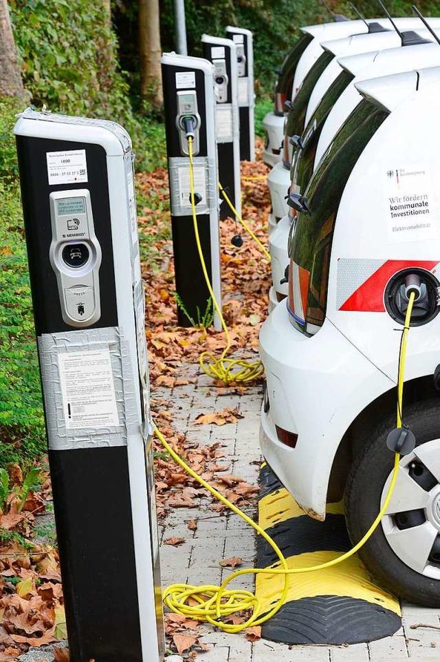 Ladesulen fr E-Autos am Rathaus im Sthlinger  | Foto: Ingo Schneider