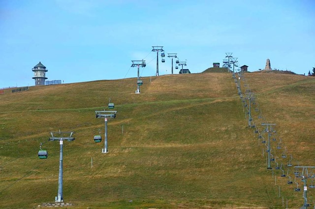 Im Masterplan fr das Skigebiet Feldbe... zwei Skiwinter lang betrieben werden.  | Foto: Morys Ralf