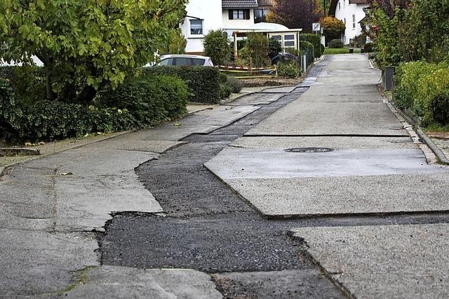 Strae muss saniert werden