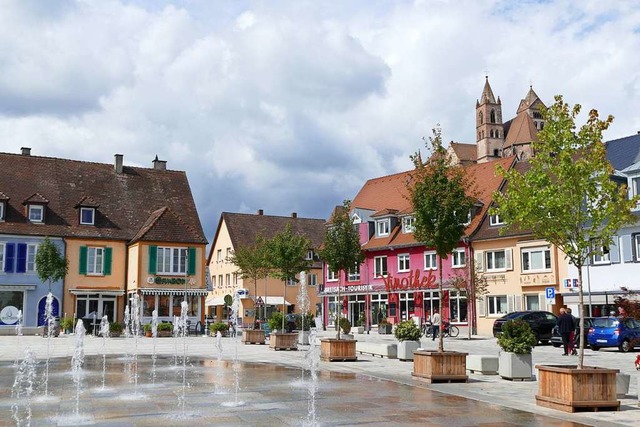 Im Sommer haben die Wasserspiele fr e...e neue Attraktion auf dem Platz geben.  | Foto: Agnes Pohrt