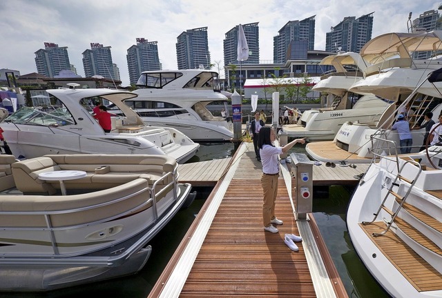 Die neue Yacht fllt dieses Jahr mglicherweise einen Meter krzer aus.  | Foto: Adrian Bradshaw (dpa)