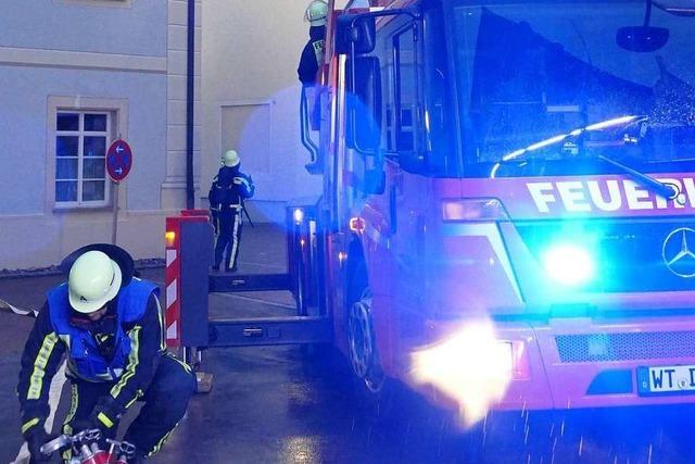 Fotos Feuerwehrgrobung Sparkassengebude Bonndorf 2019