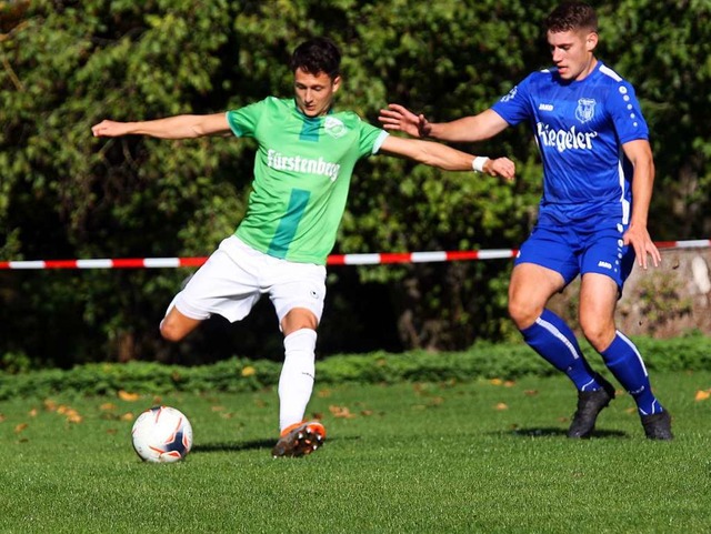 DJK-Spieler Raphael Schorpp verschoss ...worden&#8220;, vermutet Trainer Heine.  | Foto: Dieter Reinhardt