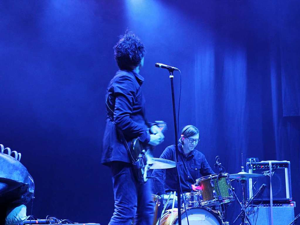 Rock-, Pop- und Folkmusik treffen auf Park-Atmosphre --beim Indoor-Festival 