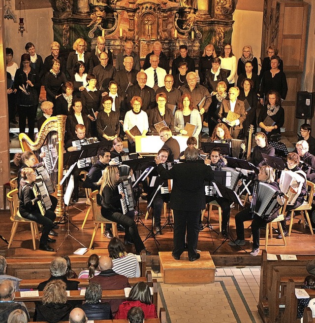 Das Konzertorchester des Kaisersthler...en begeisterten in der Martinskirche.   | Foto: Helmut Hassler