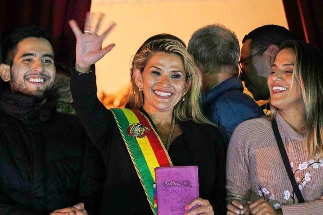 Oppositionelle Senatorin erklrt sich zur Prsidentin von Bolivien