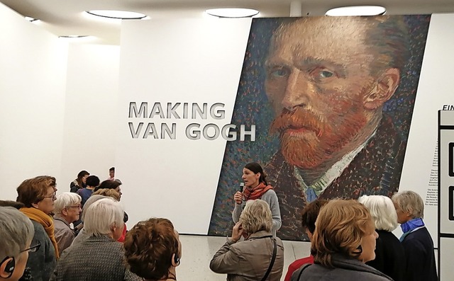 Die Gruppe des CFA Waldkirch-Slestat ...whnliche Van-Gogh-Ausstellung luft.   | Foto: Sylvia Sredniawa
