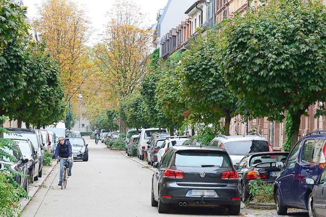 An der Klarastrae im Stadtteil Sthlinger darf gegen Gebhr geparkt werden.  | Foto: Ingo Schneider