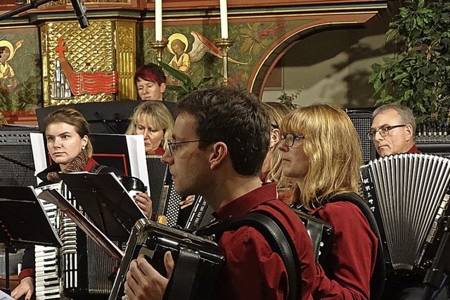 In der Heilig-Geist-Kirche musizieren die Harmonikaspieler  am Sonntag.  | Foto: Susanne Schleinzer-Bilal