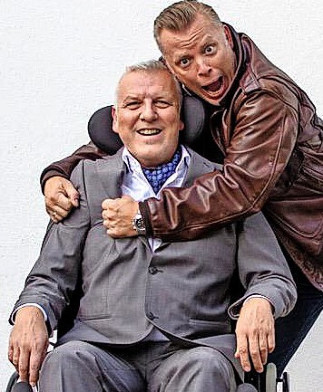 Philippe (Egon Klauser, links) und sein Betreuer  Driss (Nico Deleu)  | Foto: Kammerspiele Riehen