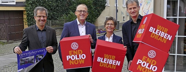 Rotarier gegen Polio (von links): Hart...ntin) und Jan Mittelstaedt (Governer)   | Foto: Victor Adolf