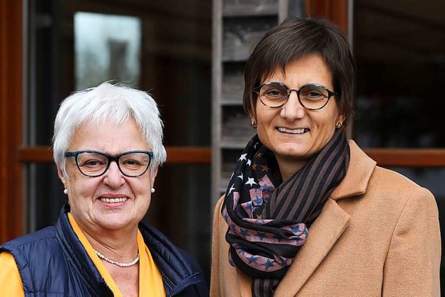 Hildegard Kern (links) und Sabine Fischer  | Foto: Christoph Breithaupt