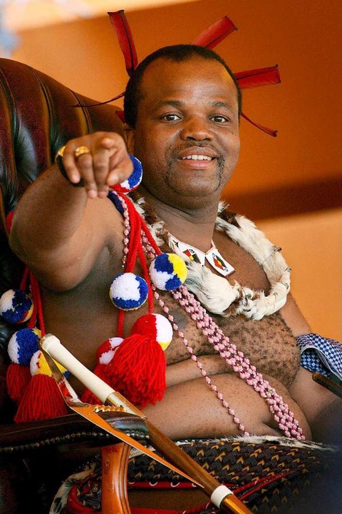 Knig Mswati III. bei einer traditionellen Feier in der kniglichen Residenz  | Foto: epa Jon Hrusa