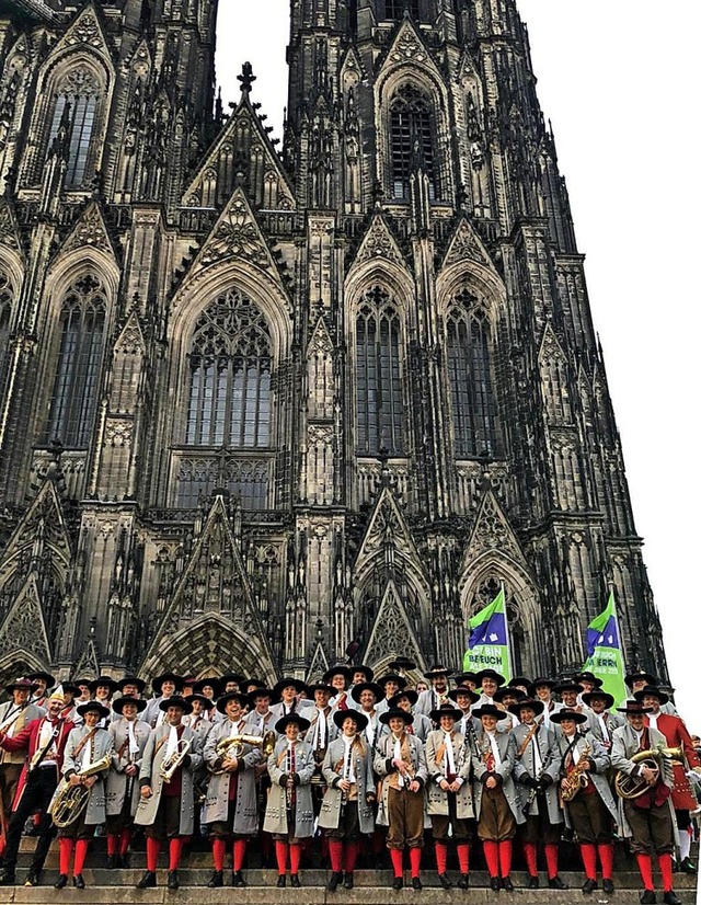 Kln trifft Brunlingen: Die Stadtkape...n der Rheinmetropole, dem Klner Dom.   | Foto: Stadtkapelle Brunlingen